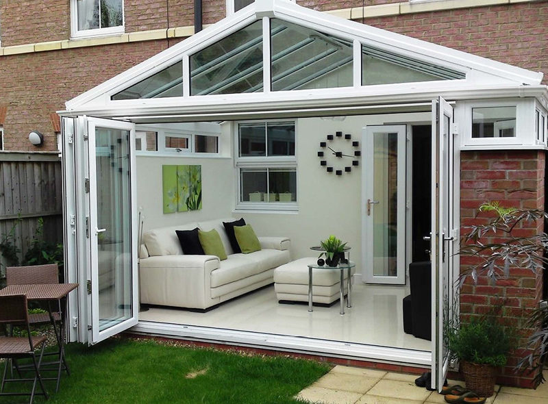 Conservatory – Bi-Fold Doors