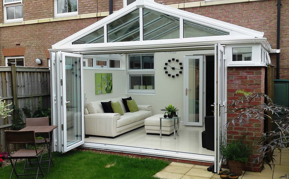 Conservatory – Bi-Fold Doors