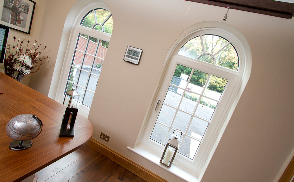 Tilt & Turn – White