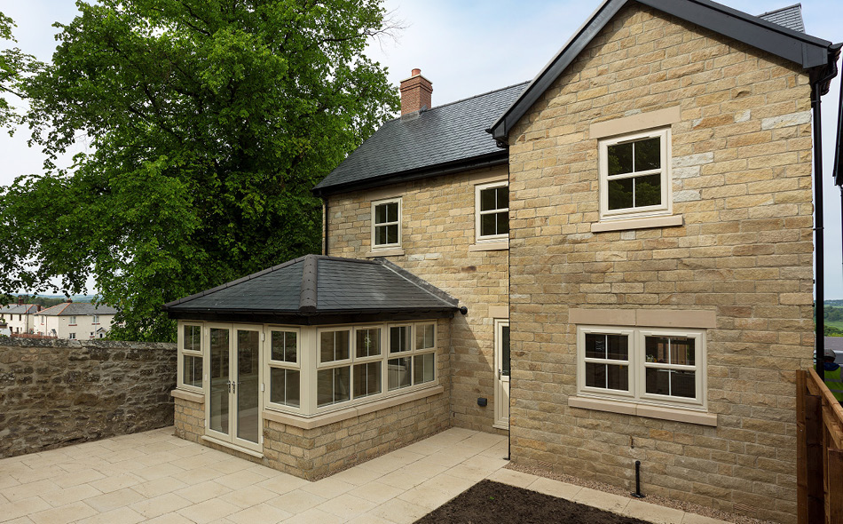 Casement Windows – Cream