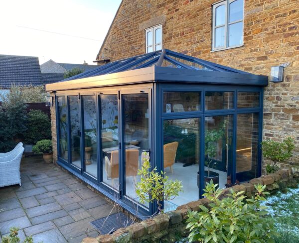 Double Glazing vs Triple Glazing: Which Is Right for Your Home?